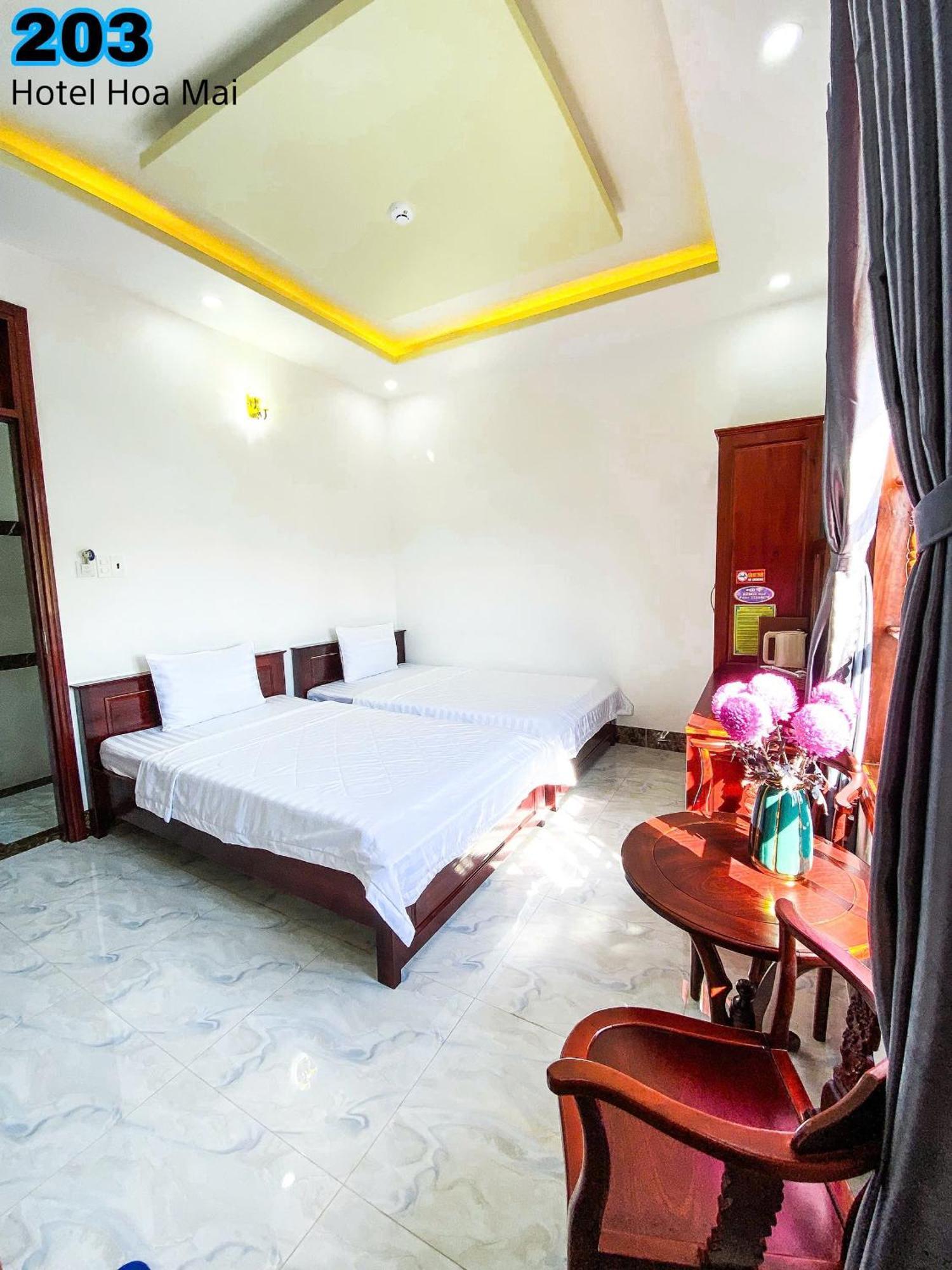Hotel Hoa Mai CON DAO Zewnętrze zdjęcie